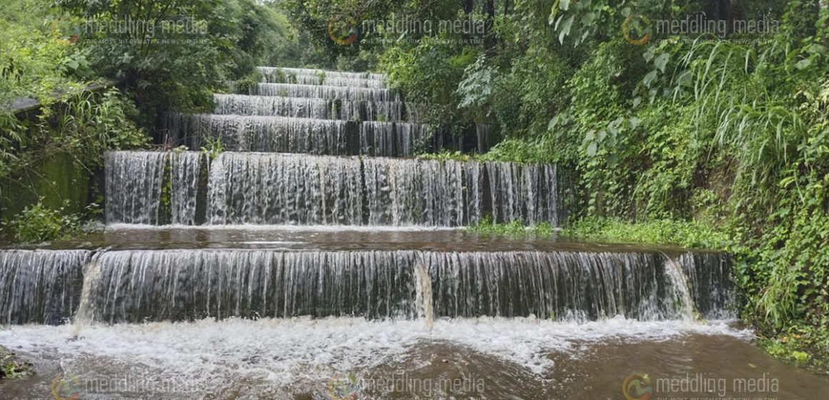 പത്താഴകുണ്ട് ഡാം: മൂന്ന് ഷട്ടറുകൾ തുറന്നു