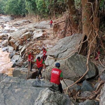 എസ്.ഡി.പി.ഐ മലപ്പുറം ടീം തെരച്ചിലിനായി വയനാട്ടിലേക്ക്