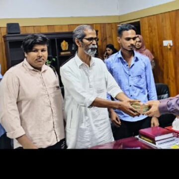 വയനാട് പുനരധിവാസം,തിരൂർ ഗൈഡ് കോളേജ് ഫണ്ട് കൈമാറി