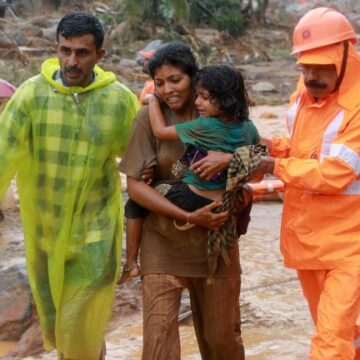 മരണ സംഖ്യ 323 : മരിക്കാത്തവർക്കായി തെരച്ചിൽ ഊർജിതം