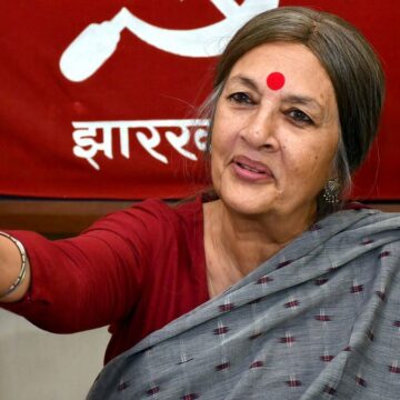 പാർട്ടിയെ തള്ളി ബൃന്ദ കാരാട്ട്