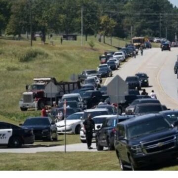 സ്കൂളിൽ വെടിവെപ്പ് നാലു മരണം