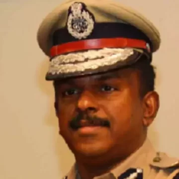 പോലീസ് സേനയിൽ വിചിത്രമായ അന്വേഷണം