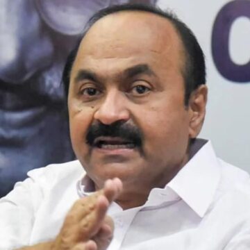 തൃശ്ശൂർ പൂരം കലക്കിയത് മുഖ്യമന്ത്രിയുടെ അറിവോടെ