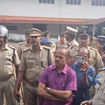 കോതമംഗലം പോത്താനിക്കോട് പുളിന്താനം സെ: ജോൺസ് ബസ് ഫാ ഗെ യാക്കോബയ സുറിയാനി പള്ളിയിൽ പോലീസെത്തി