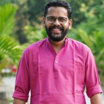 ‘എന്റെ സഖാക്കളോട്, ചെങ്കൊടിയോട്,ഞാൻ മരണം വരെയും നന്ദിയുള്ളവനായിരിക്കും’