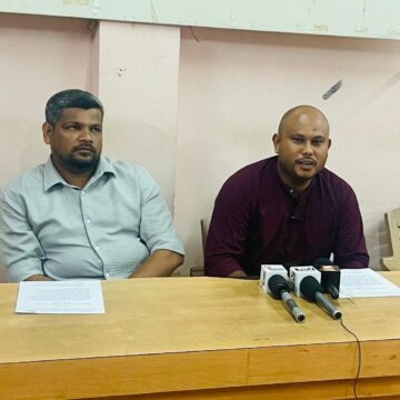 സ്വർണക്കടത്ത് കേസ്: ഫൈസൽ എടശേരി രാജി വയ്ക്കുക