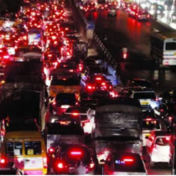 ആംബുലൻസ്  ഗതാഗതക്കുരുക്കില്‍പ്പെട്ട് രണ്ട് രോഗികള്‍ മരിച്ചു