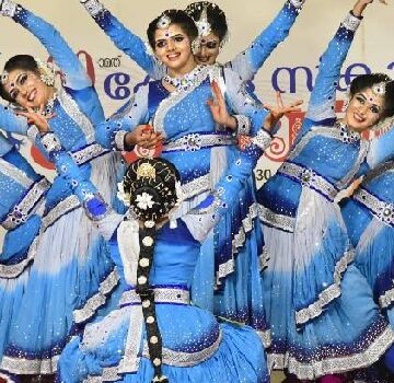 ഇഞ്ചോടിഞ്ച് ഒടുവിൽ കിരീടം തൃശൂരിന്