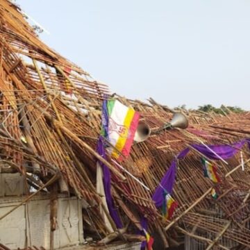 മത ചടങ്ങിനിടെ സ്റ്റേജ് തകര്‍ന്ന് ഏഴുപേര്‍ മരിച്ചു