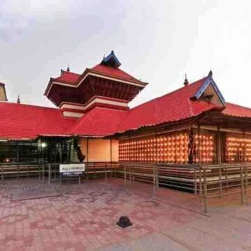 പുരുഷൻമാർക്ക് മേൽവസ്ത്രം ധരിക്കാം