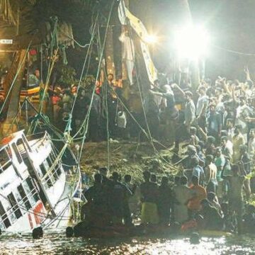 താനൂർ ബോട്ട് ദുരന്തം:പരിക്കേറ്റവർക്ക് ചികിത്സയും നഷ്ടപരിഹാരവും സർക്കാർ ഉറപ്പുവരുത്തുക