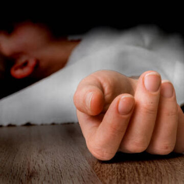 ഹോസ്റ്റലിൽ വിദ്യാർത്ഥിനി മരിച്ച നിലയിൽ